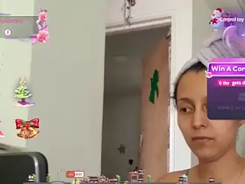 Snapshot of Moon_lunita chatting on 12-16-24, 05:54 Moon lunita online show from 12-16-24, 05:54