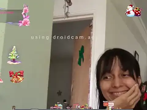 Snapshot of Moon_lunita chatting on 12-18-24, 05:42 Moon lunita online show from 12-18-24, 05:42