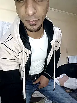 highguy online show from 12-22-24, 06:06