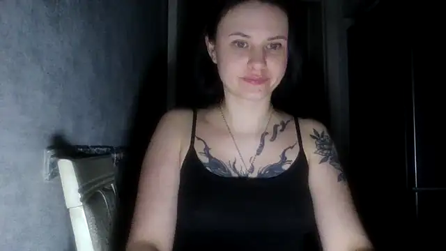 Snapshot of LolaMegan chatting on 03-19-26, 11:09 LolaMegan online show from 03-19-26, 11:09