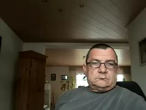 Nobbie444 online show from 05-15-26, 11:28