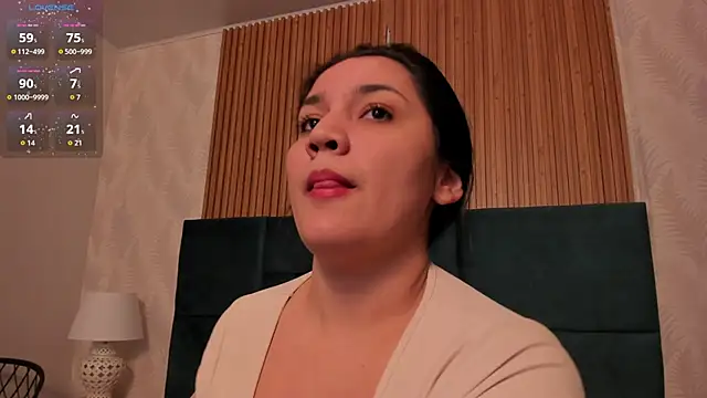 Kareena chopra online show from 11-15-25, 12:45