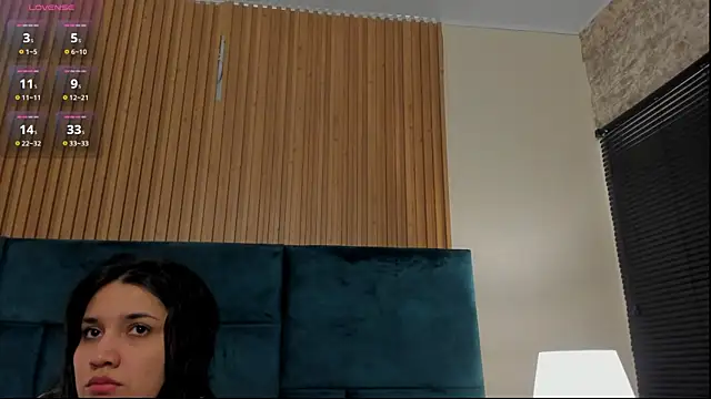 Kareena chopra online show from 06-17-26, 12:07