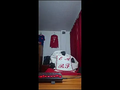 ALBEIROFOOTBALL1992 online show from 05-18-26, 04:40