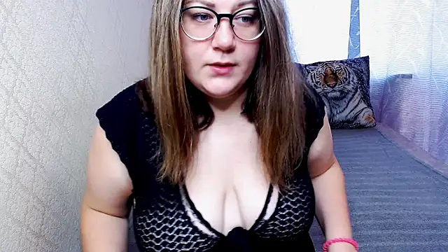 Sindy Jeniceee online show from 07-17-26, 06:42
