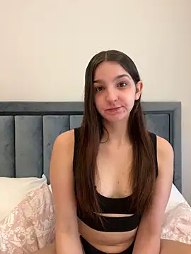 DoriDeluxe66 online show from 01-16-25, 03:24