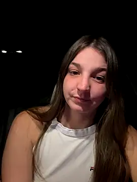 Snapshot of DoriDeluxe66 chatting on 09-29-25, 09:30 DoriDeluxe66 online show from 09-29-25, 09:30