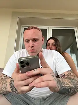 Snapshot of DoriDeluxe66 chatting on 10-10-25, 02:16 DoriDeluxe66 online show from 10-10-25, 02:16