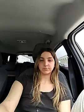 DoriDeluxe66 online show from 05-04-26, 12:23