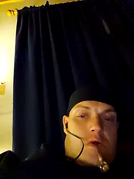 Snapshot of Sitka_86 chatting on 01-05-25, 04:25 Sitka 86 online show from 01-05-25, 04:25