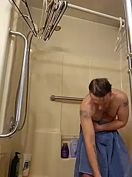 Snapshot of Sitka_86 chatting on 03-20-25, 06:41 Sitka 86 online show from 03-20-25, 06:41