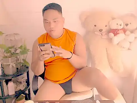 Snapshot of Hardking_69 chatting on 10-18-25, 09:32 Hardking 69 online show from 10-18-25, 09:32