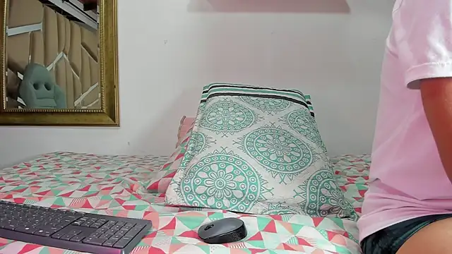 naia blessed online show from 01-20-25, 07:14