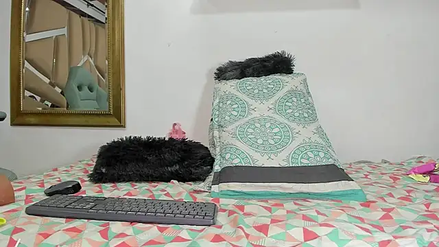 naia blessed online show from 01-24-25, 10:19