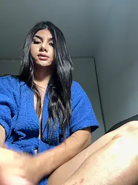 Snapshot of my_lovely_mia chatting on 09-11-25, 06:13 my lovely mia online show from 09-11-25, 06:13