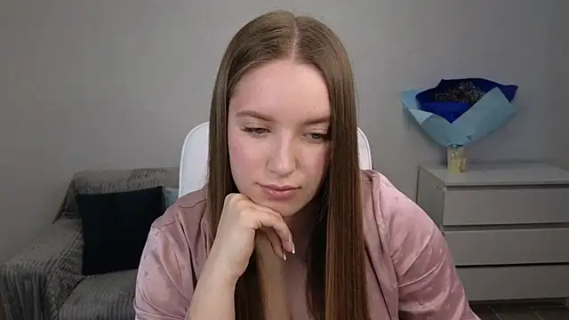 EvaMaddison online show from 01-14-25, 06:34