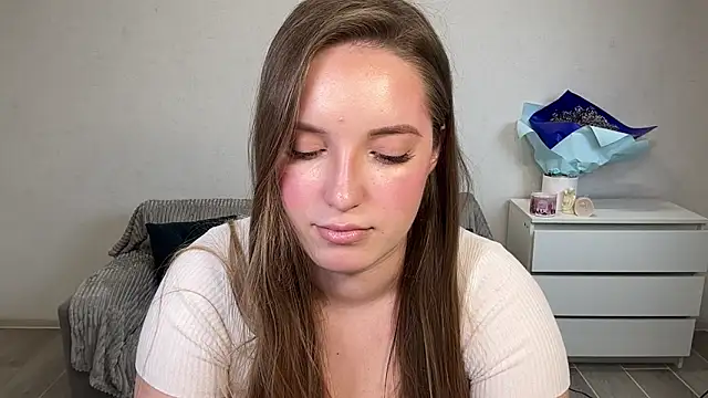 EvaMaddison online show from 02-05-26, 06:12