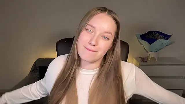 Snapshot of EvaMaddison chatting on 03-07-26, 06:16 EvaMaddison online show from 03-07-26, 06:16