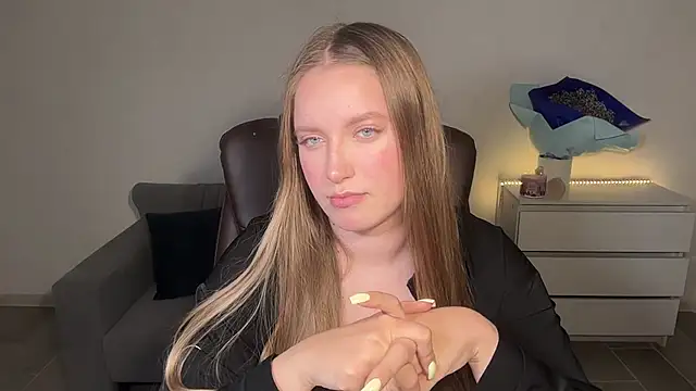 EvaMaddison online show from 06-25-26, 09:08