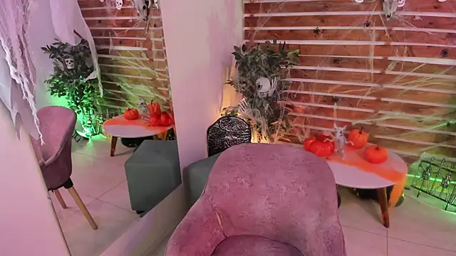  MeganRain online show from 10-21-25, 07:42