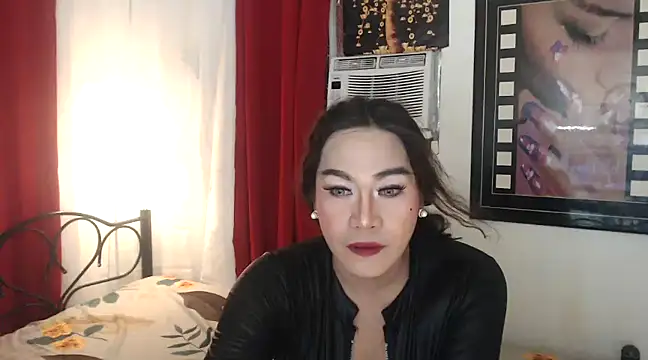 UrhotGoddess online show from 01-06-25, 07:42