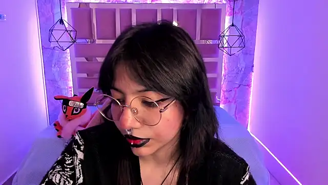 Snapshot of Nami_usagi chatting on 12-07-24, 12:24 Nami usagi online show from 12-07-24, 12:24