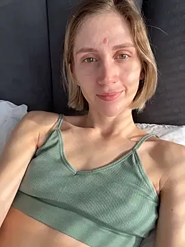 Feral berry 8133 online show from 02-18-25, 06:26