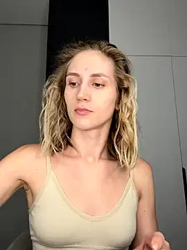 Feral berry 8133 online show from 09-09-25, 08:19