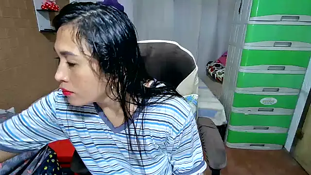 M e c e l online show from 05-03-26, 01:44