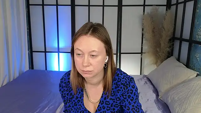 Snapshot of BrookeEvans chatting on 03-08-25, 12:11 BrookeEvans online show from 03-08-25, 12:11