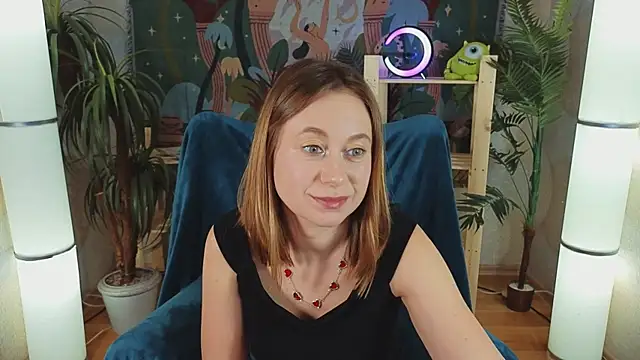 Snapshot of BrookeEvans chatting on 03-10-25, 04:17 BrookeEvans online show from 03-10-25, 04:17