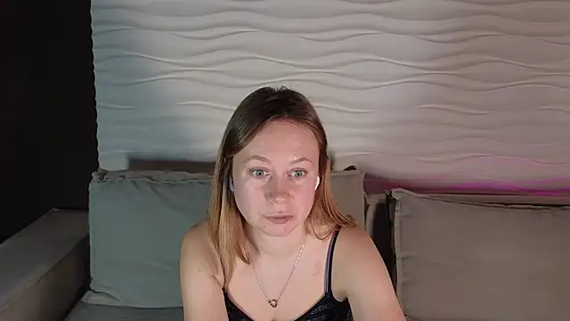 Snapshot of BrookeEvans chatting on 03-15-25, 08:54 BrookeEvans online show from 03-15-25, 08:54