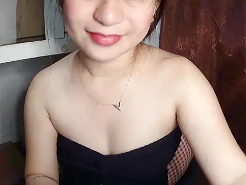Mia 2022 online show from 01-19-25, 05:49