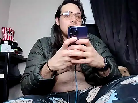 Snapshot of lucasgalacticman chatting on 01-26-25, 10:34 lucasgalacticman online show from 01-26-25, 10:34