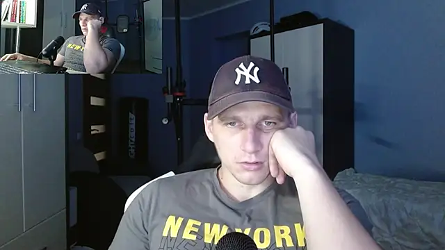 PoliglotJoe online show from 10-14-25, 01:23