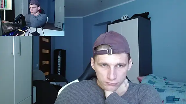 PoliglotJoe online show from 10-23-25, 06:56