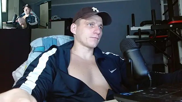 PoliglotJoe online show from 10-28-25, 07:16