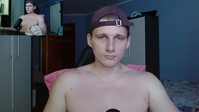 PoliglotJoe online show from 10-31-25, 07:53