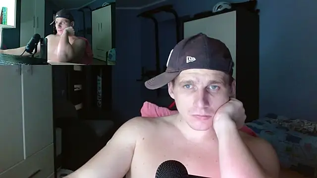 PoliglotJoe online show from 10-31-25, 07:59