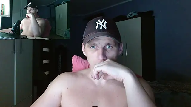 PoliglotJoe online show from 11-02-25, 08:44