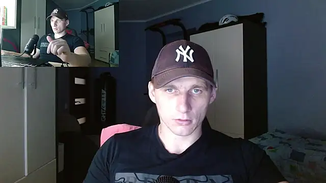 PoliglotJoe online show from 11-03-25, 07:37