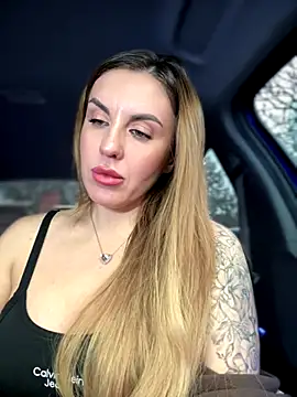 Kalli Fornia online show from 11-17-25, 09:48