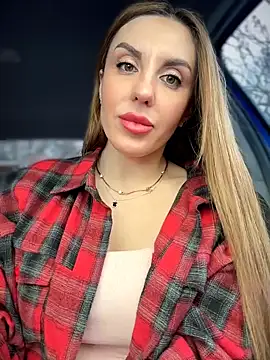 Snapshot of Kalli_Fornia chatting on 03-06-26, 09:06 Kalli Fornia online show from 03-06-26, 09:06