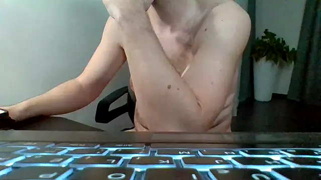 Horney boy86 online show from 03-03-25, 10:52