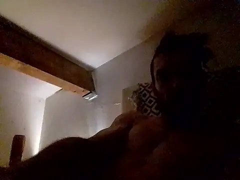 joliecu online show from 05-15-26, 01:45