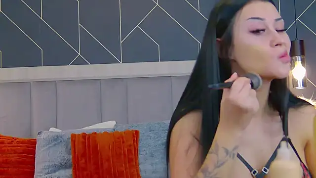 EmyLaveau online show from 01-14-26, 06:08