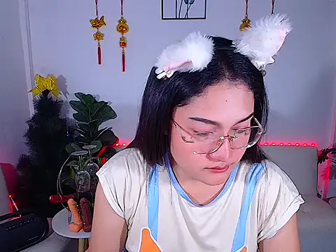 Snapshot of plysaithailand chatting on 04-29-26, 11:44 plysaithailand online show from 04-29-26, 11:44
