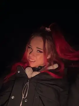 Snapshot of PennyPrincess chatting on 03-21-25, 09:01 PennyPrincess online show from 03-21-25, 09:01