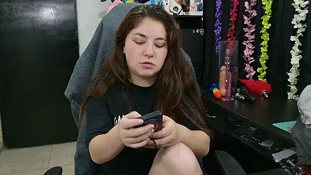 ann bronw online show from 11-28-25, 12:08