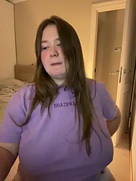 remirann  online show from 12-10-24, 03:33